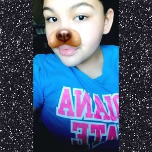 Meet your Posher, Selena